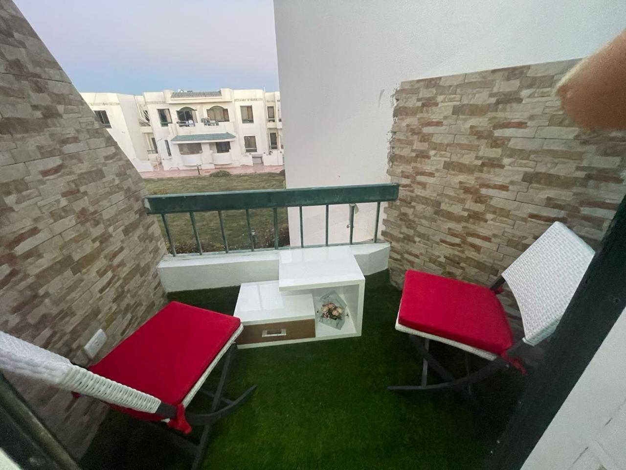 Naama Bay Apartment-Wifi Шарм-эль-Шейх Экстерьер фото
